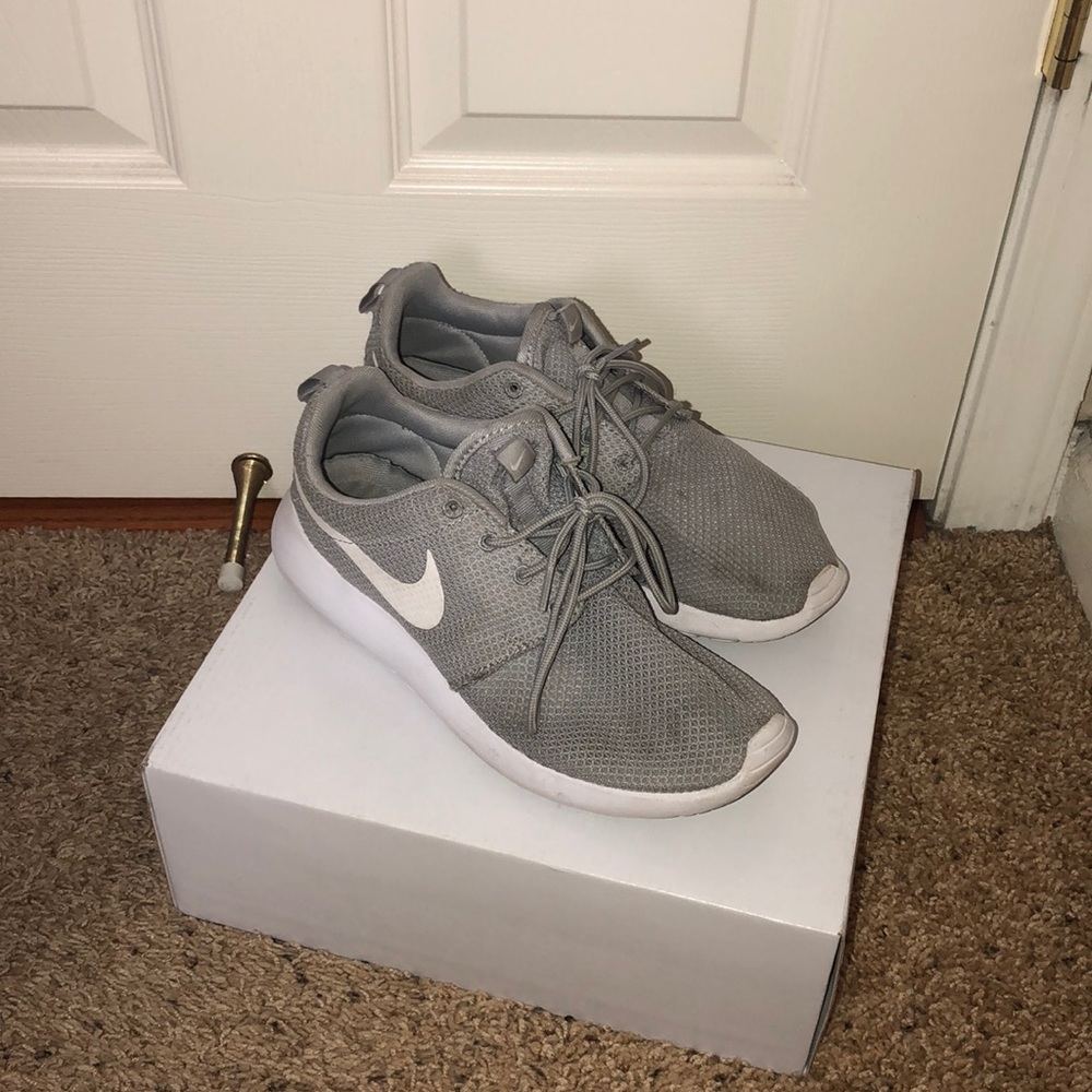 Nike shoes